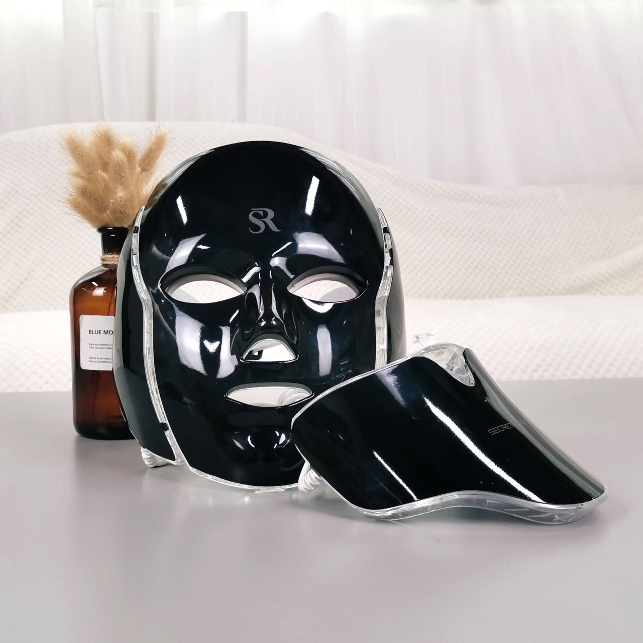 SECRETREZA™ 7in1 LED Therapy Mask